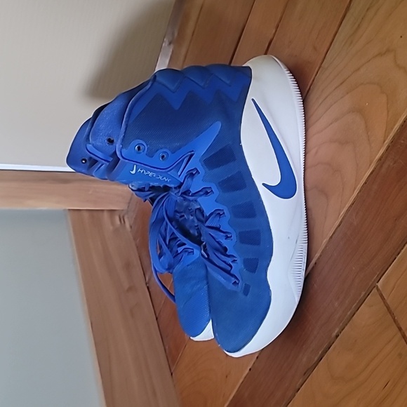 Nike Other - Nike Zoom hyperdunk blue basketball shoes 6.5 # 844391-441